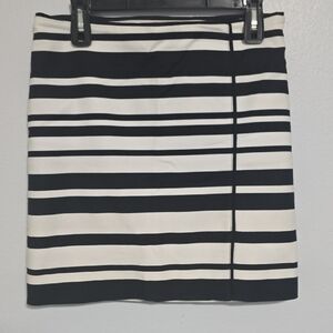 Elegant Striped Mini Skirt